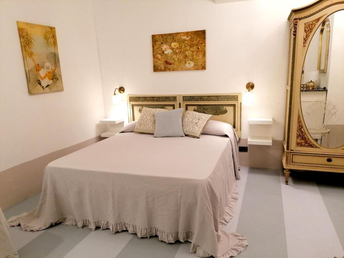 La Casa Del Cuore Turin Bagian luar foto